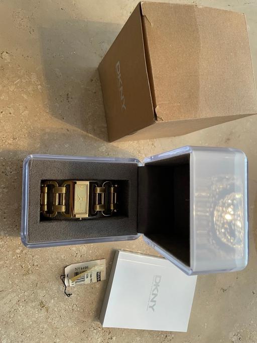 Buy & Sell West Midlands Sandwell - Photos for DKNY Gold watch