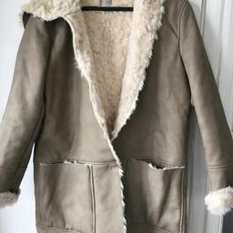 Brand new
Unused
Beautiful warm coat
Excellent for these cold weather
Medium sized
Would say uk 10-14
Was £179 ZARA