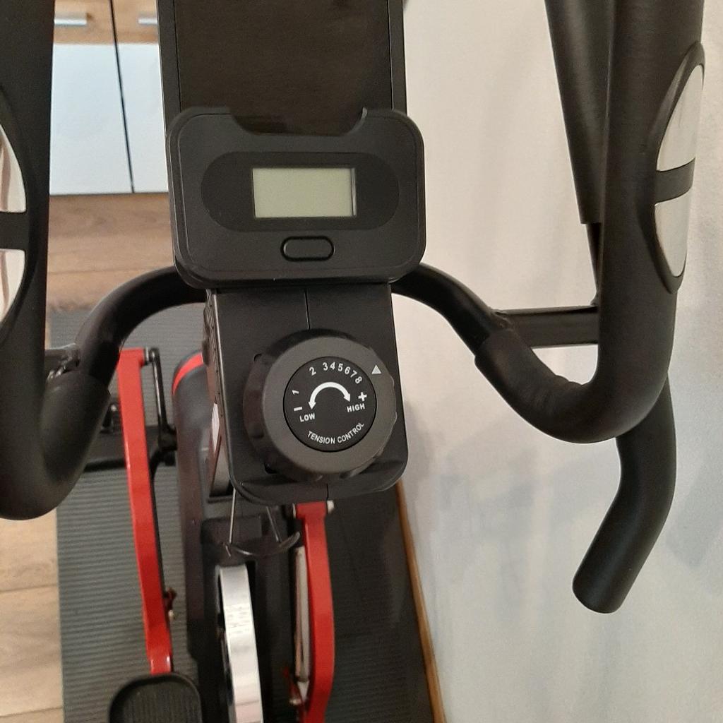 Hammer Cross Stepper in 5724 Stuhlfelden für 250,00 € zum Verkauf ...