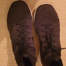 Excellent condition
Mostly worn indoors
Black grey colour