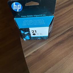 Neu Original verpackte Hp Druckerpatronen Nummer 21 und 22 wegen Fehlkauf zu Verkaufen neu preis von beide waren 50€!!
Ich gebe beides um 35€