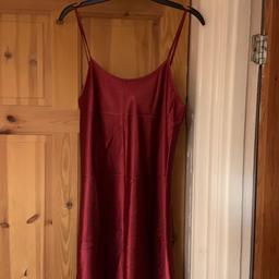 Worn once 
Collection Wainscott 
Postage £5