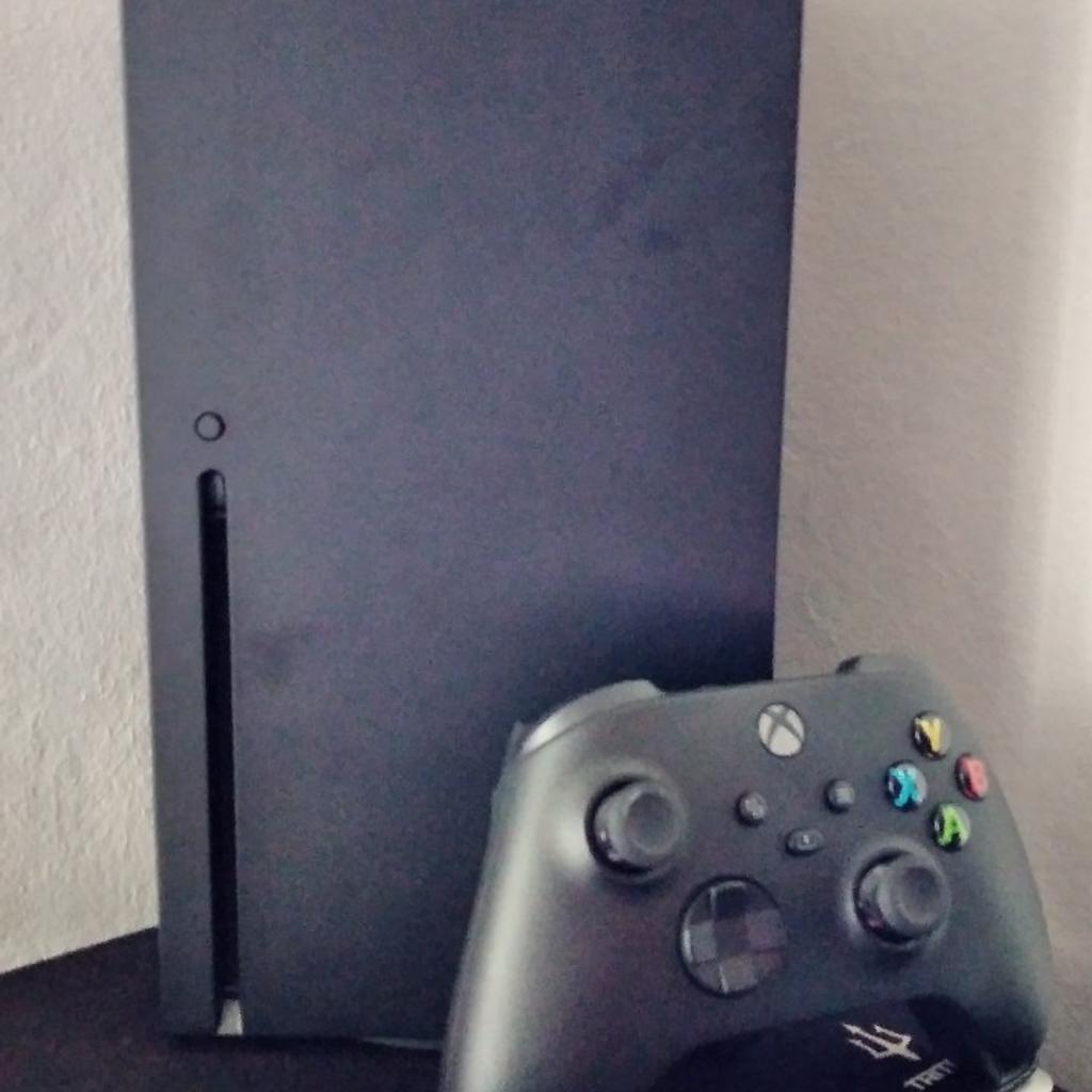 Xbox Series X in 20093 Cologno Monzese for €520.00 for sale Shpock