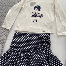 Mayoral Skirt & Top
Navy and cream.
Gorgeous little outfit only worn once on her birthday.

Collection only Litherland L21
