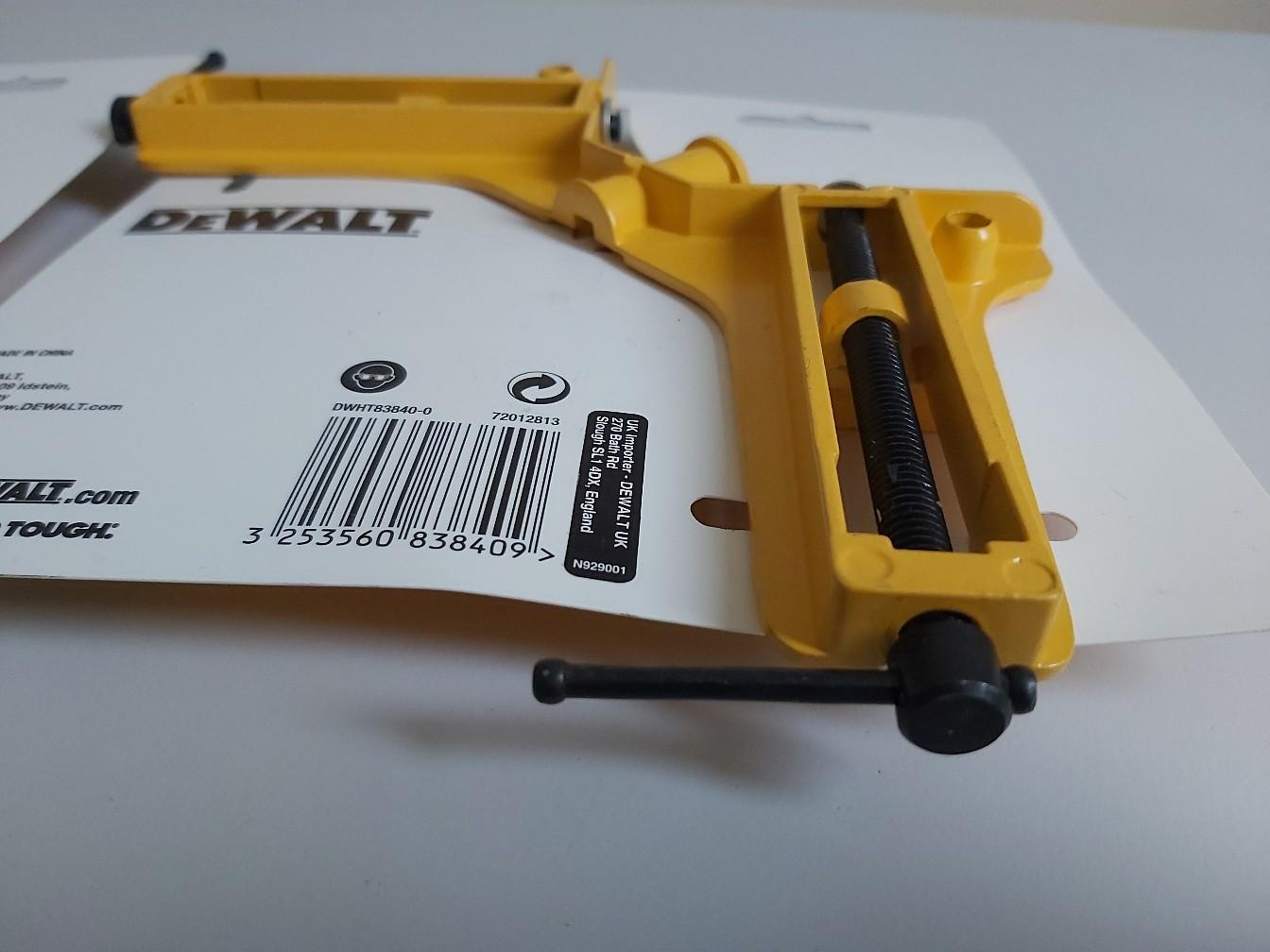 4 x Dewalt Corner Clamps 90° in Liūdynė für 50,00 £ zum Verkauf Shpock DE