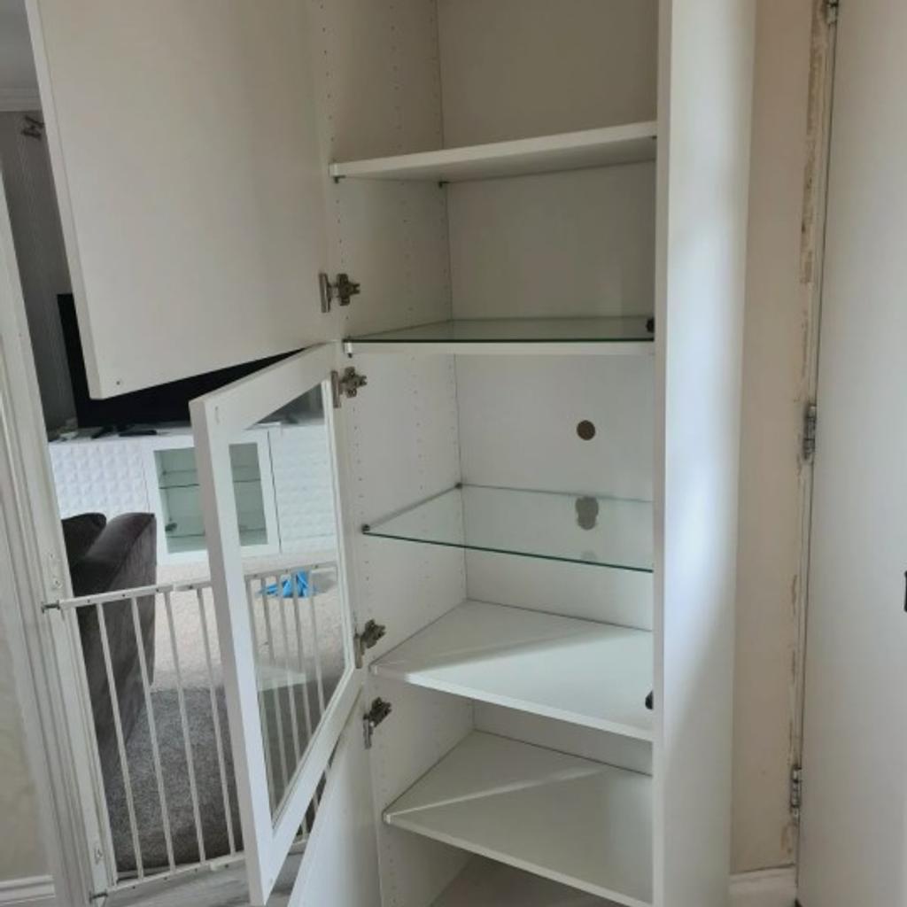 Ikea Besta Tall Unit in B36 Solihull für £ 30,00 zum Verkauf | Shpock AT
