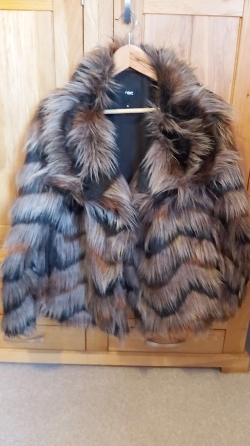 Buy & Sell Derbyshire Amber Valley - Photos for faux fur jacket