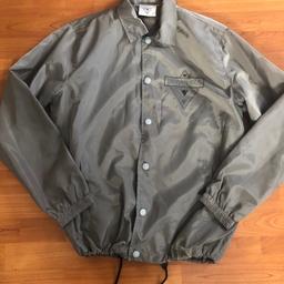 Tramphaus Jacket 
Size L 
Lightweight 
Grey 
Poppers & draw strings to adjust waist
Worn twice

** ALSO LISTED ON OTHER SITES **