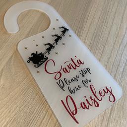 Personalised Santa please stop here door hanger. 

Perfect for Christmas Eve.

All enquiries are welcome