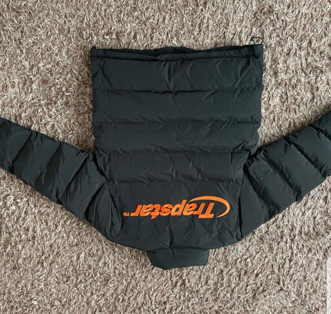 Trapstar Hyperdrive Puffer Coat in B2 Birmingham for £265.00 for sale