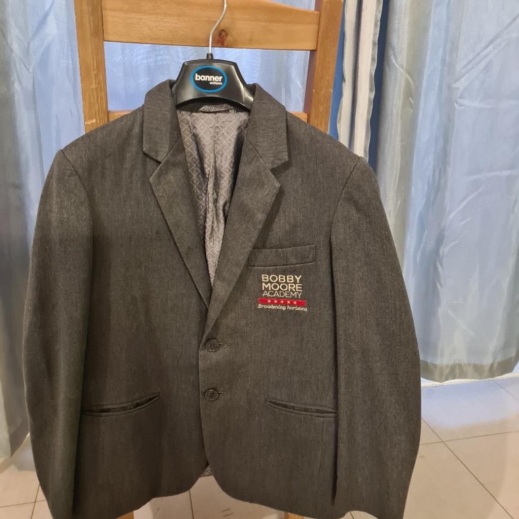 Bobby Moore School Uniform in E15 Newham for free for sale | Shpock