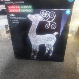 Ihave a lovely twinkling Christmas reindeer size medium H 93cm W 50cm D 20 cm brand new been in loft for a year in very good condition working order still in box for any more info please don't hesitate to inbox me PLEAS NO TIME WASTED PLEASE AND MUST COLLECT framwellgate moor durham