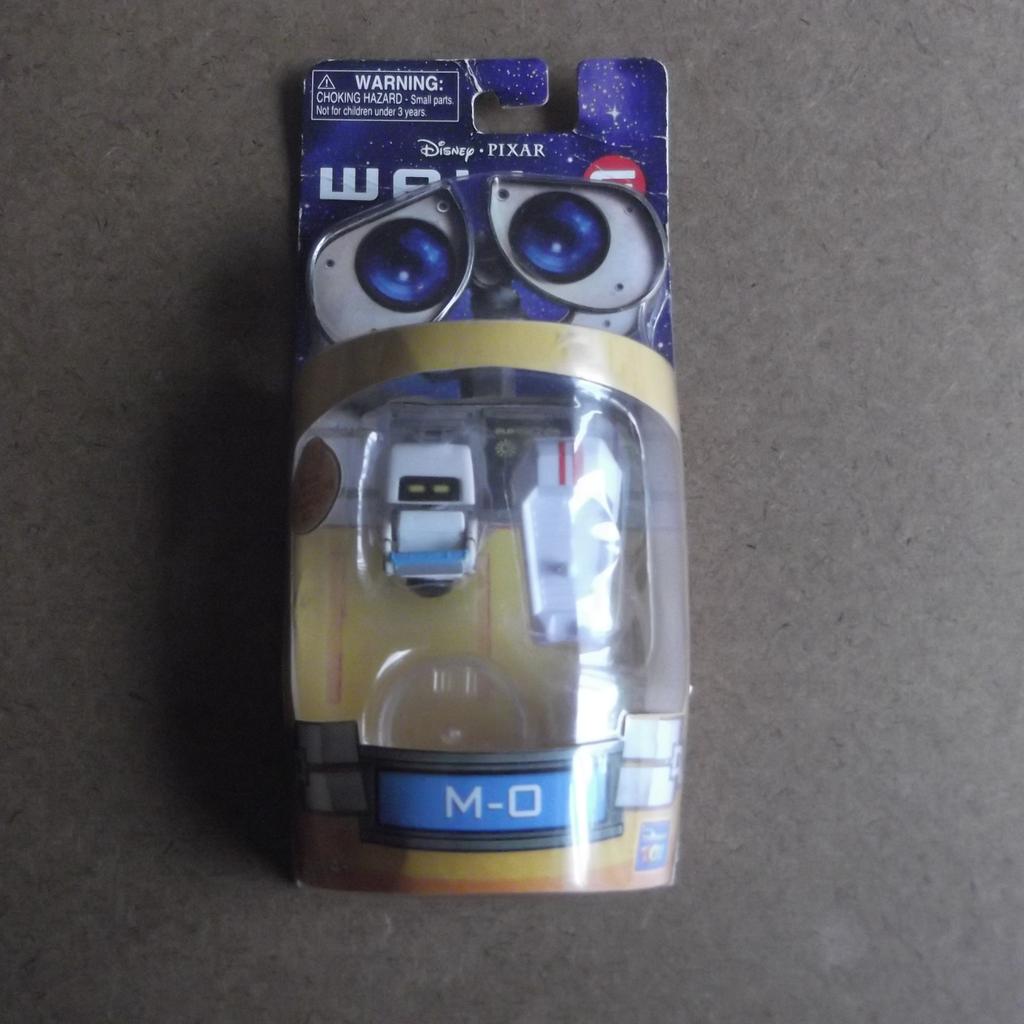DISNEY WALL.E MO FIGURE in London for £6.00 for sale Shpock