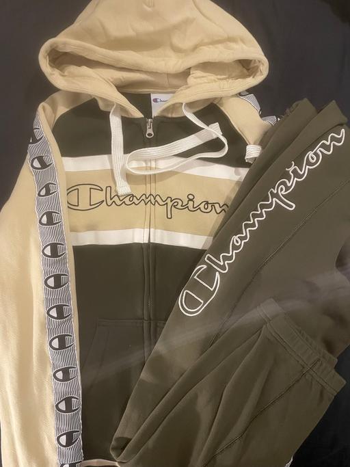 Buy & Sell South East London Croydon - Photos for Champion Tracksuit