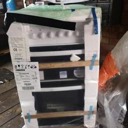 Brand new, still in packaging, electric cooker with electric grill and oven in white.
Payment on Collection