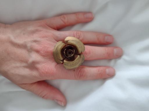 Buy & Sell West Yorkshire Wakefield - Photos for Golden flower ring.