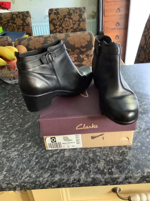 Buy & Sell Kent Maidstone - Photos for Ladies Mallia Hawthorn Ankle Boots