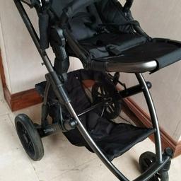 UPPAbaby Vista Travel System, Black
Excellent condition with seat, carrycot and adapters for car seat.
Used for less than a year.

Collection from Edgware and cash on collection