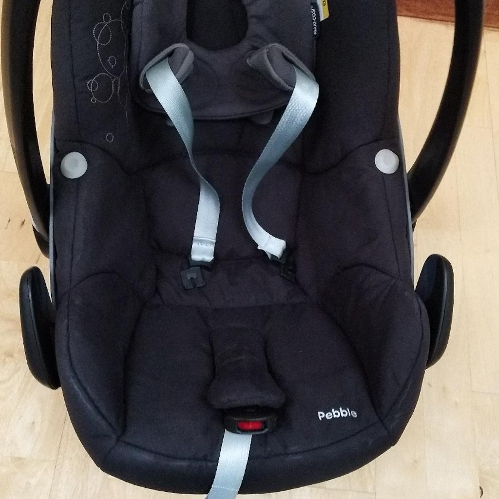 Pebble Car Seat, Black, Great Condition

Collection from Edgware HA8