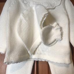 4 piece knitted set size newborn -0/3-3/6