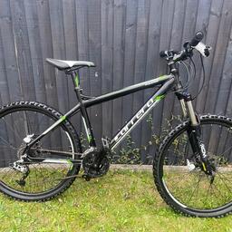 Carrera Vulcan mountain bike 

18 inch alloy frame 

24 scram gears 

SRsuntour Lock off front suspension 

Hydraulic disc brakes 

Everything works as it should 

Good condition