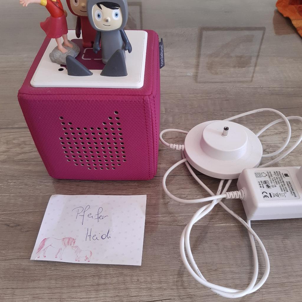 Toniebox in Beere mit 3 Tonies in 8265 Hartl für € 60,00 zum Verkauf Shpock AT