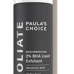 When the breakout hits, this Skin Perfecting 2% BHA Liquid Exfoliant from PAULA’S CHOICE is an essential in your skin care armoury. Ideal for blemish-prone, oily or combination types, this non-abrasive formula is laced with BHA salicylic acid to remove dead skin cells both on the skin’s surface and within the pore. Combined with its anti-inflammatory properties, this helps to reduce blemishes and blackheads for a more clarified complexion (hurrah!). Aiding salicylic acid in its blemish-clearing
