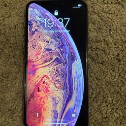 iPhone XS Max 
64Gb
Open to all networks 
Perfect working order
Comes with cover