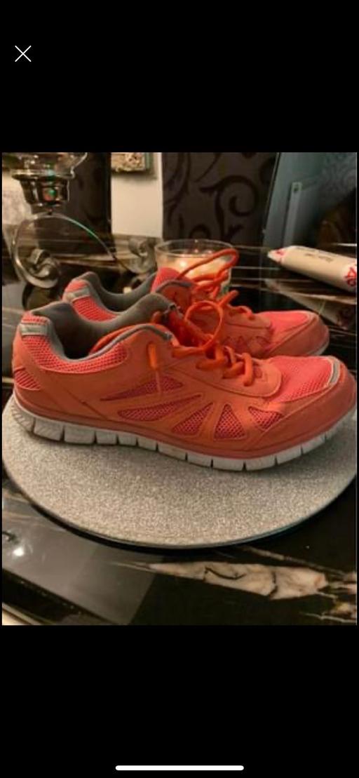 Buy & Sell Wrexham - Wales Wrexham - LL13 - Photos for Orange trainers light weight size 7