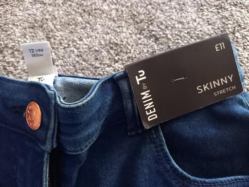 Buy & Sell Essex Basildon - Photos for BNWT Girls Skinny jeans