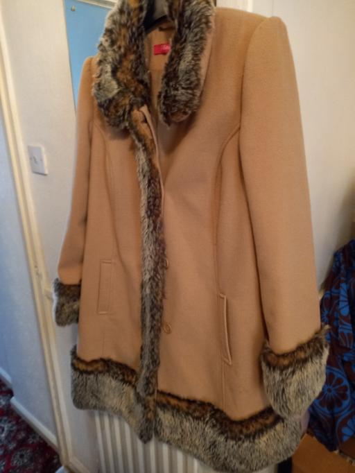 Buy & Sell Lancashire Hyndburn - Photos for size 16 boutique simplyBe fur coat