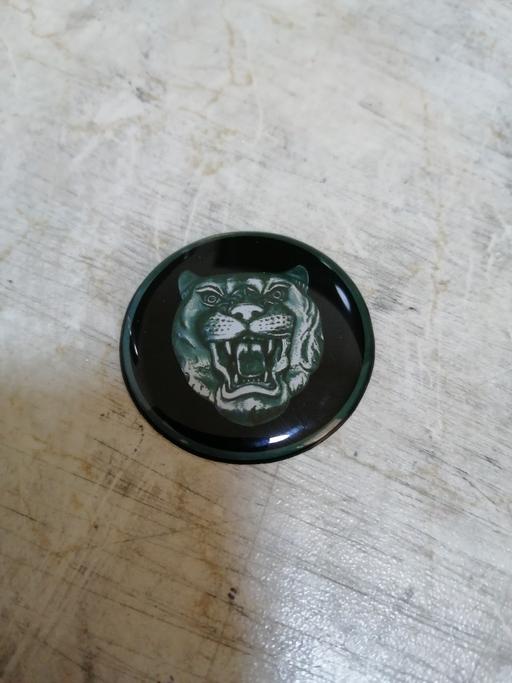 Vehicles Newport - Wales Bettws - Newport - Photos for Gear rotary knob badge for Jaguar XF XJ