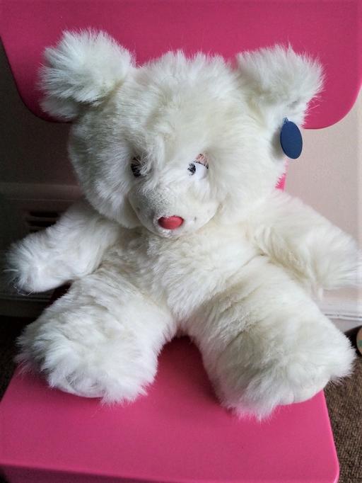 Buy & Sell North London Oakwood - North London - Photos for Cuddly Soft Fluffy White Bear Soft Toy