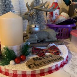 Hand made Christmas board deco. Perfect for table centre piece or as a home deco for unit/shelf
 Collection frankley b45 or can deliver is local b45-b31 area for extra £1