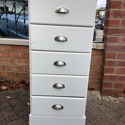 White tallboy chest of 5 drawers. 

- From a smoke & pet free home.
- Collection from Croydon.