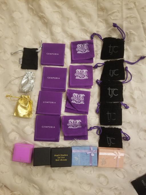 Buy & Sell South West London Battersea - South West London - Photos for Jewelry Bags&Boxes