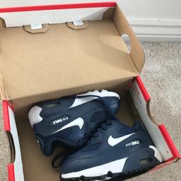 Nike air max 90 mesh 
Uk 4.5. 
Eur 21 
Navy and white. Immaculate as worn in the house on 2 occasions!! Boxed 
No offers. 
Beautiful and comfy shoes for a baby boy or baby girl or toddler. 
Rrp £60


Postage £4 must be paid 
Generally not accepting offers as fair / low prices
Lots of kids designer clothes listed on my page 
Baby boy designer clothes 
Baby girl designer clothes aNd infant designer clothes on my page. All 5* ratings. Please scroll through and look.
