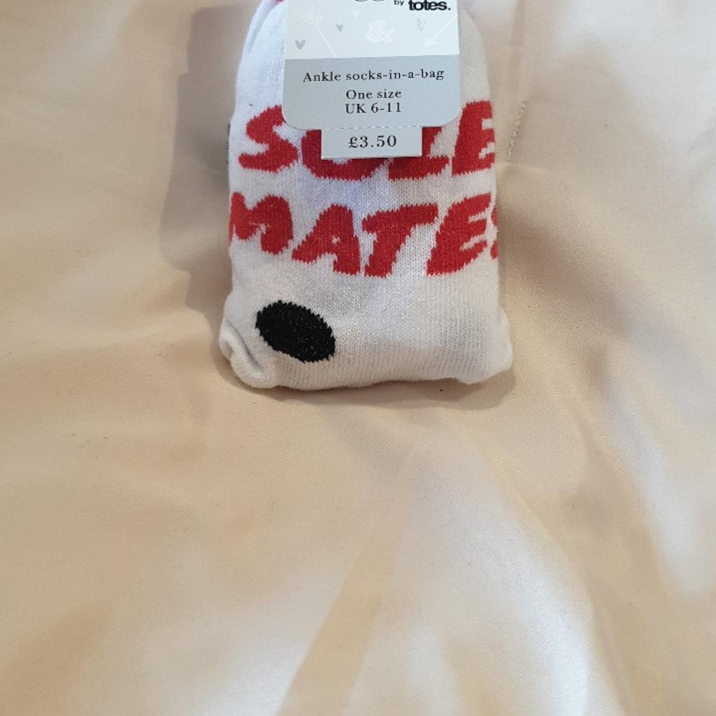 mens totes socks in a bag in M25 Manchester for £1.40 for sale Shpock