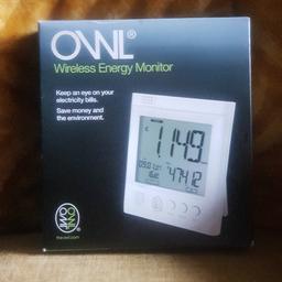 For sale, British Gas Owl Wireless energy monitor.
The monitor is in as new condition. 
It is very easy to install.
Helps you keep an eye on how much electricity you are using.
It will also give you a running total of usage.
Helps you save money as well as help the enviroment.
Collect from Royston
