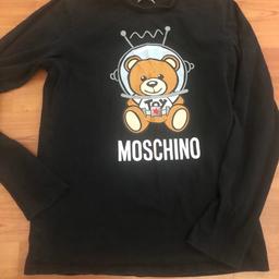 Moschino 
size 14 (164cm)
black long sleeve top 
has been worn 

** ALSO LISTED ON OTHER SITES**