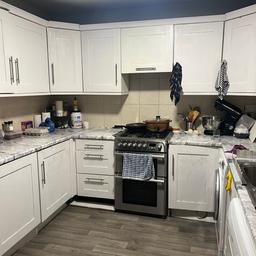 Hi. I’m changing my kitchen. If anyone needs a free kitchen they are welcome to collect. Buyer needs to remove units. All units are intact except the sink unit the hinges and door is damaged the rest of the cabinets and doors are fully working nothing broken or missing. Buyer needs to collect. Thanks