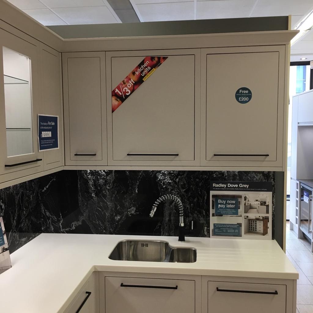 Ex Display Kitchen units in W13 London for £750.00 for sale Shpock