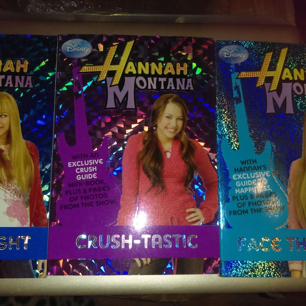 Miley cyrus,set of 3 Hanna Montana books in E13 London für £ 6,00 zum