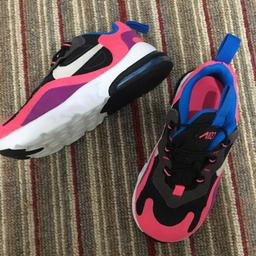 Pink & blue limited edition ,excellent condition suede upper material …small air bubble