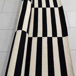 Rug by Ikea 240 / 170 cm black and white colour. Great condition with no scratches, just needs a quick wet cleaning touch.
Collection only due to size, local delivery in SE London possible.