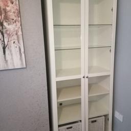 White display cabinet in good condition
Pick up from Stretford 
Has 5 cheves and two baskets