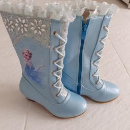 worn twice indoors. size 29. excellent condition. Frozen, Elsa detail
