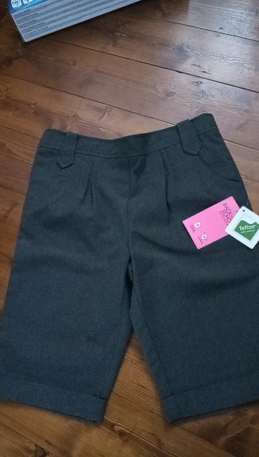 Buy & Sell West Midlands Sandwell - Photos for Debenhams school shorts age 10