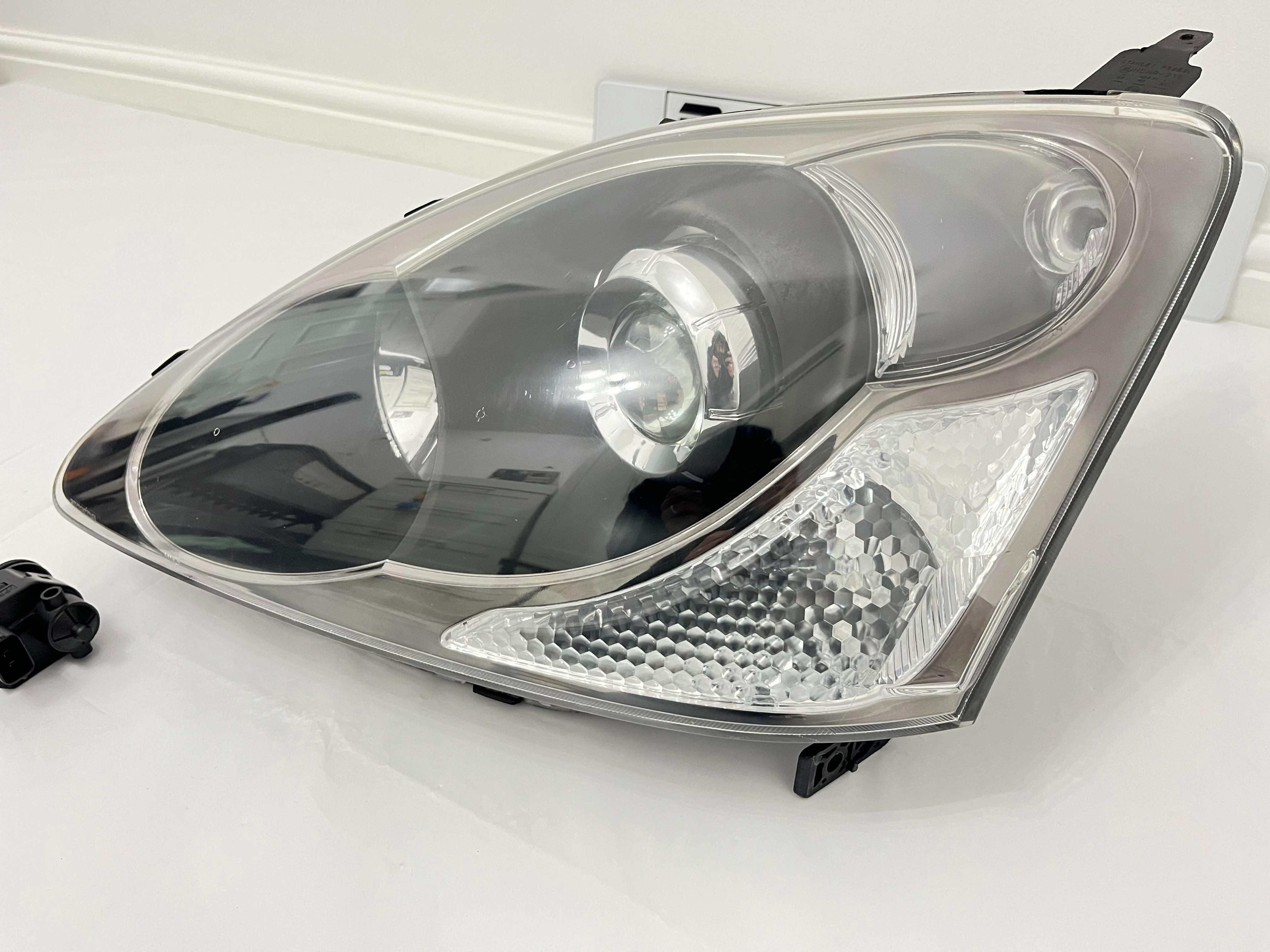 Honda Civic Type R EP3 Headlights OEM in Oadby and Wigston für £ 40,00