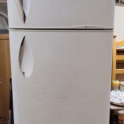 posting for a friend.

Free fridge freezer LG collection ASAP   Good condition working clean

collection N12 9AF
